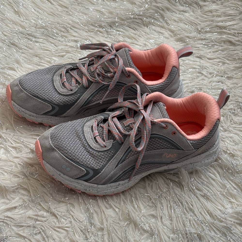 Ryka Sky Walk Trail Women's Gray and Pink Paloma Sneakers Size US 7.5M